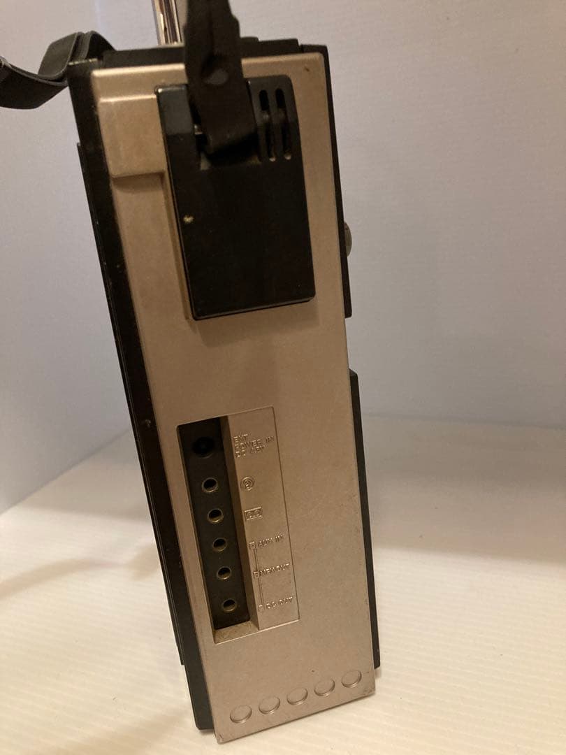 SONY ソニー ICF-5500 スカイセンサー 3バンドFM/MW/SW