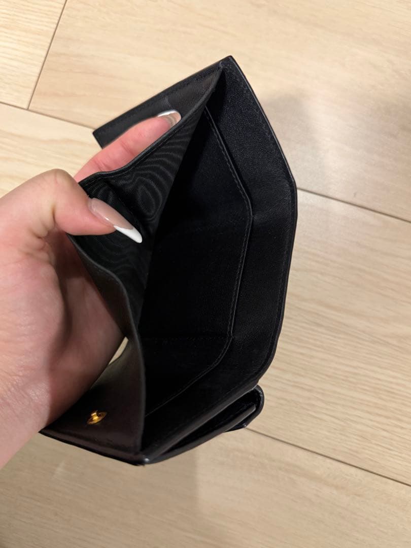 PRADA 財布