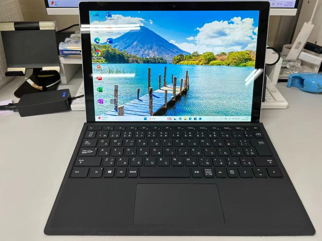 ★美品★ Surface Pro6 i7-8650U/16GB/512GB
