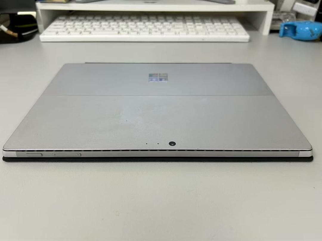 ★美品★ Surface Pro6 i7-8650U/16GB/512GB