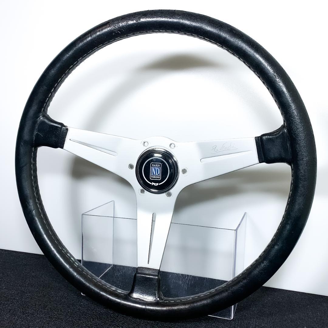希少 大径39φ ナルディクラシック レザーステアリング 新品ホーンボタン付