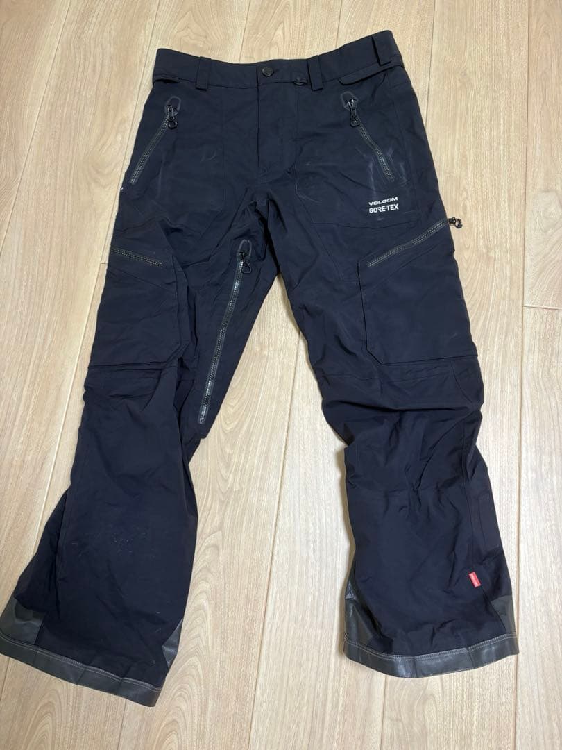 VOLCOM GORE-TEX 3Lブラックスノーボードパンツ