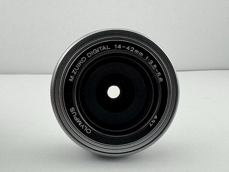 ★極上美品★ オリンパス OLYMPUS OM-D E-M10 レンズキット