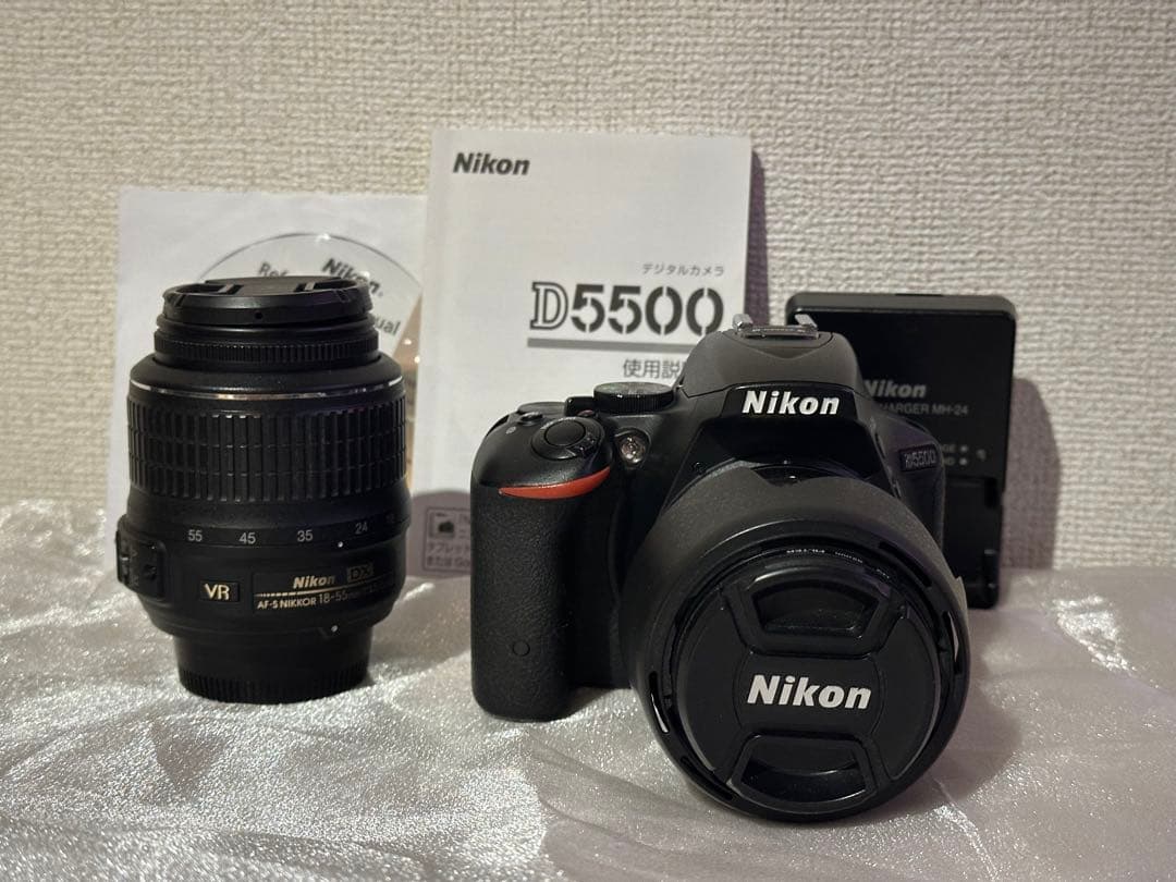 美品　Nikon D5500 スタートキット　Wi-Fi転送　限定ストラップ