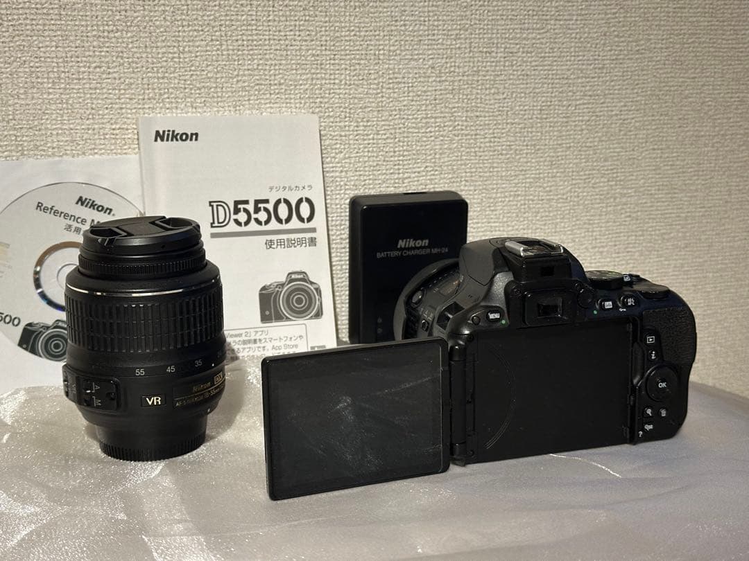 美品　Nikon D5500 スタートキット　Wi-Fi転送　限定ストラップ