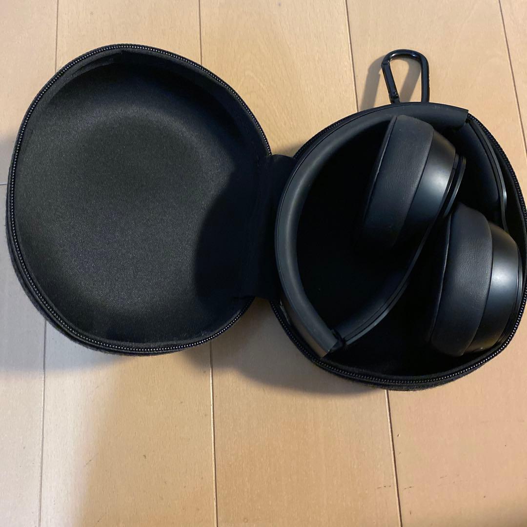 Beats オーバーイヤーヘッドフォン ブラック 専用ケース付き