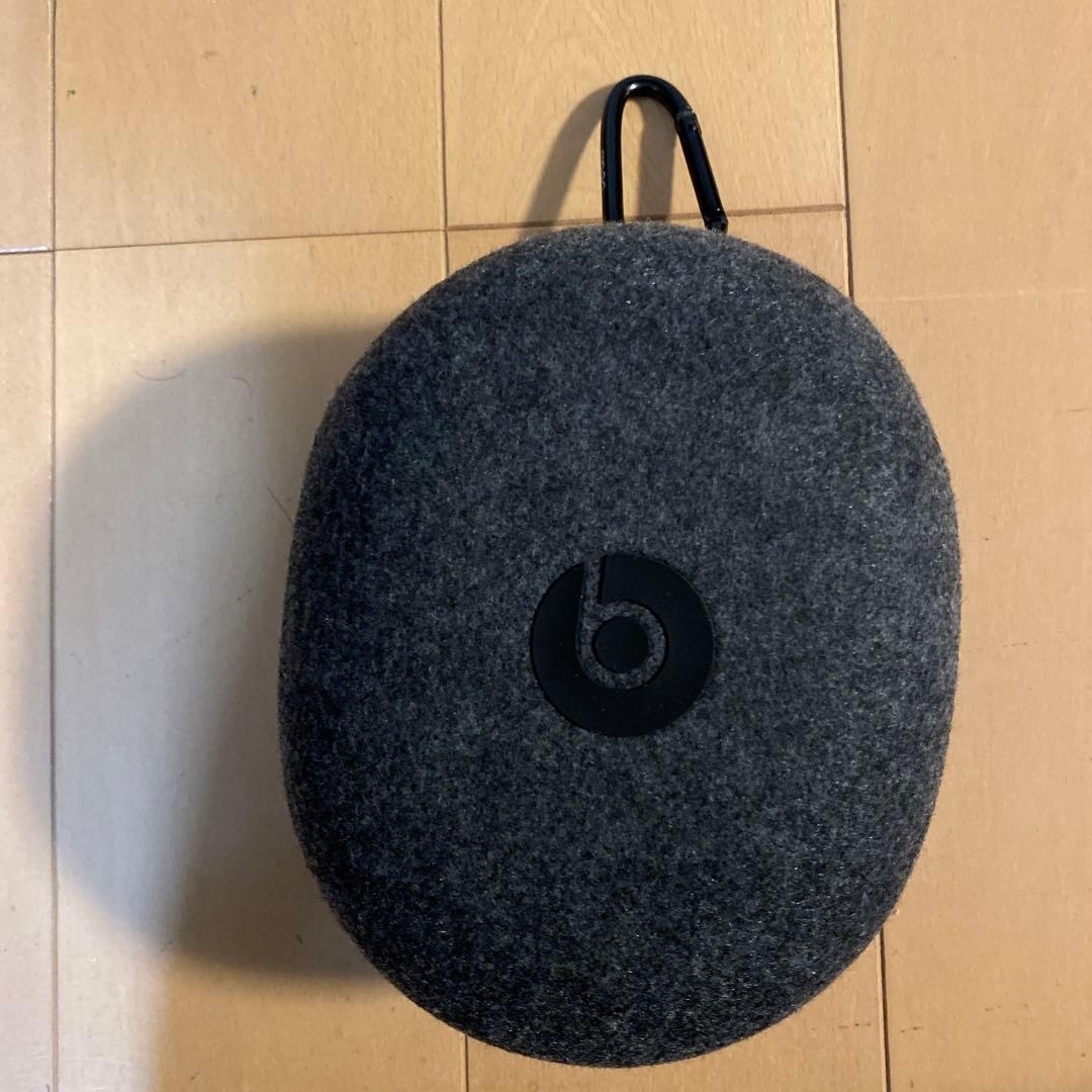 Beats オーバーイヤーヘッドフォン ブラック 専用ケース付き