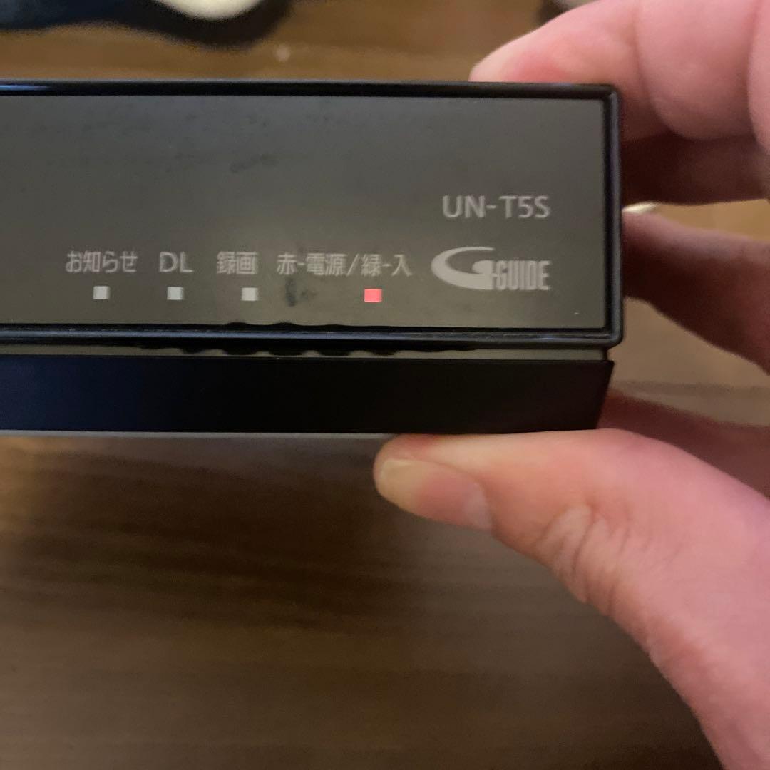 【送料無料】Panasonic ポータブルデジタルテレビ　UN-15T5-K