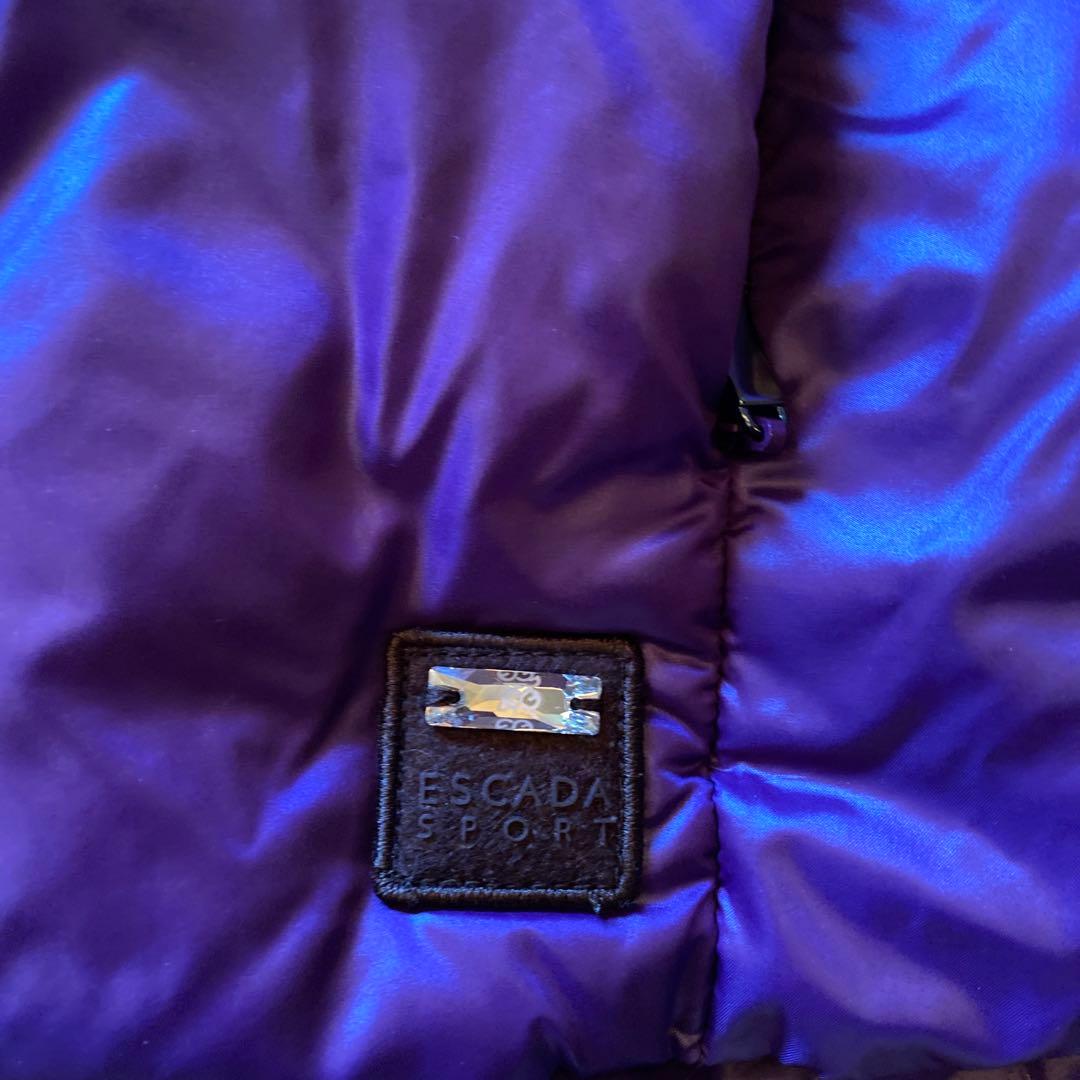 未使用タグ付　エスカーダ　グースダウンベスト　M ネックピロー袋付