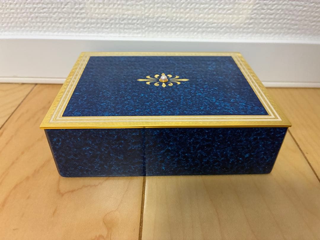 ミキモト（Mikimoto） クリスタルラッカー アクセサリーケース