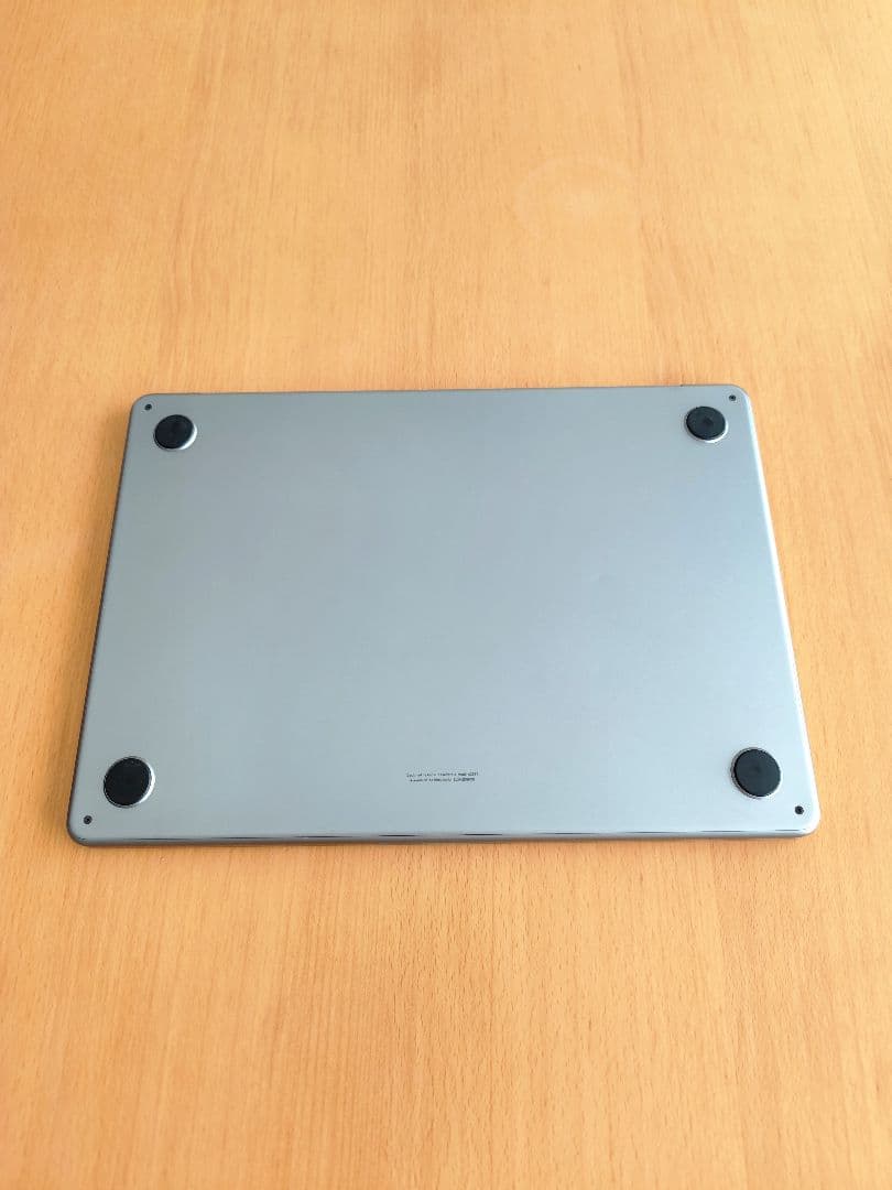 Apple Macbook Air M2 メモリ16GB