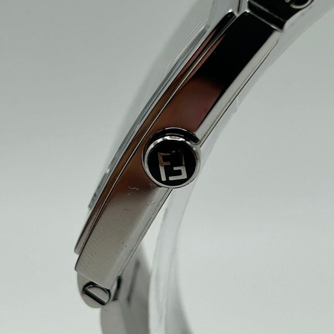 美品 稼働品 FENDI フェンディ クアドロ 60500G スクエア シルバー