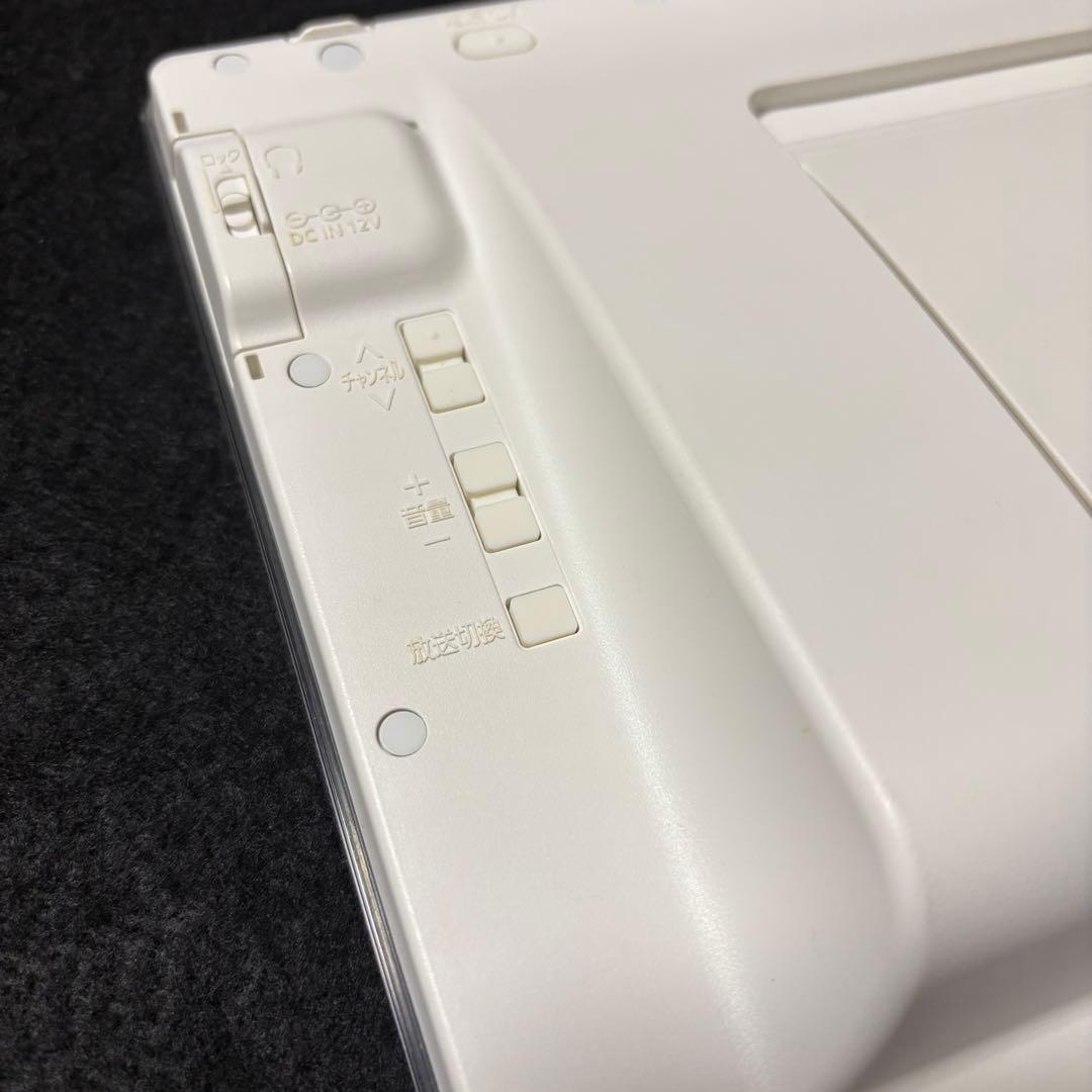 Panasonic ポータブルテレビ UN 10CE8D