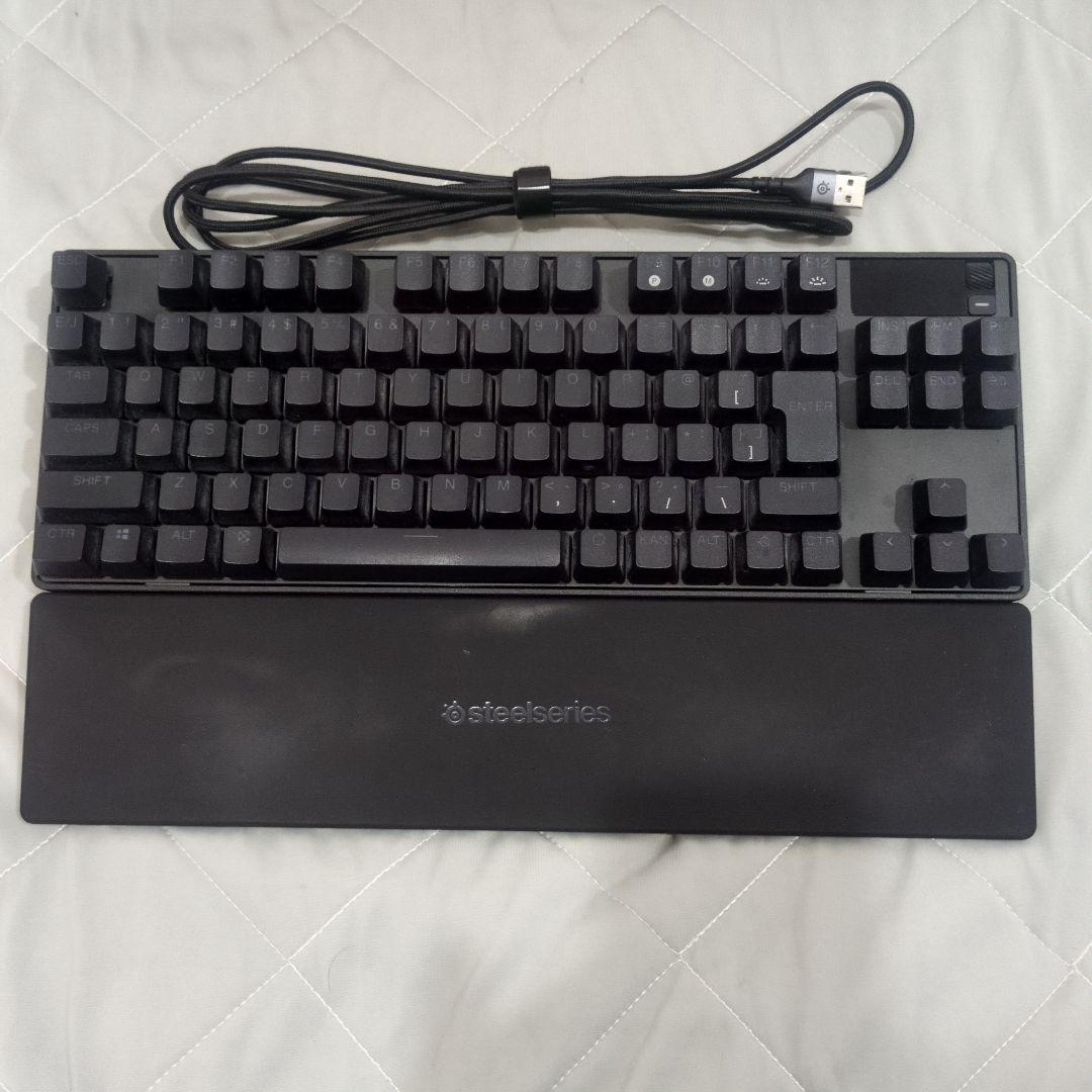 SteelSeries Apex Pro TKL RGBキーボード本体