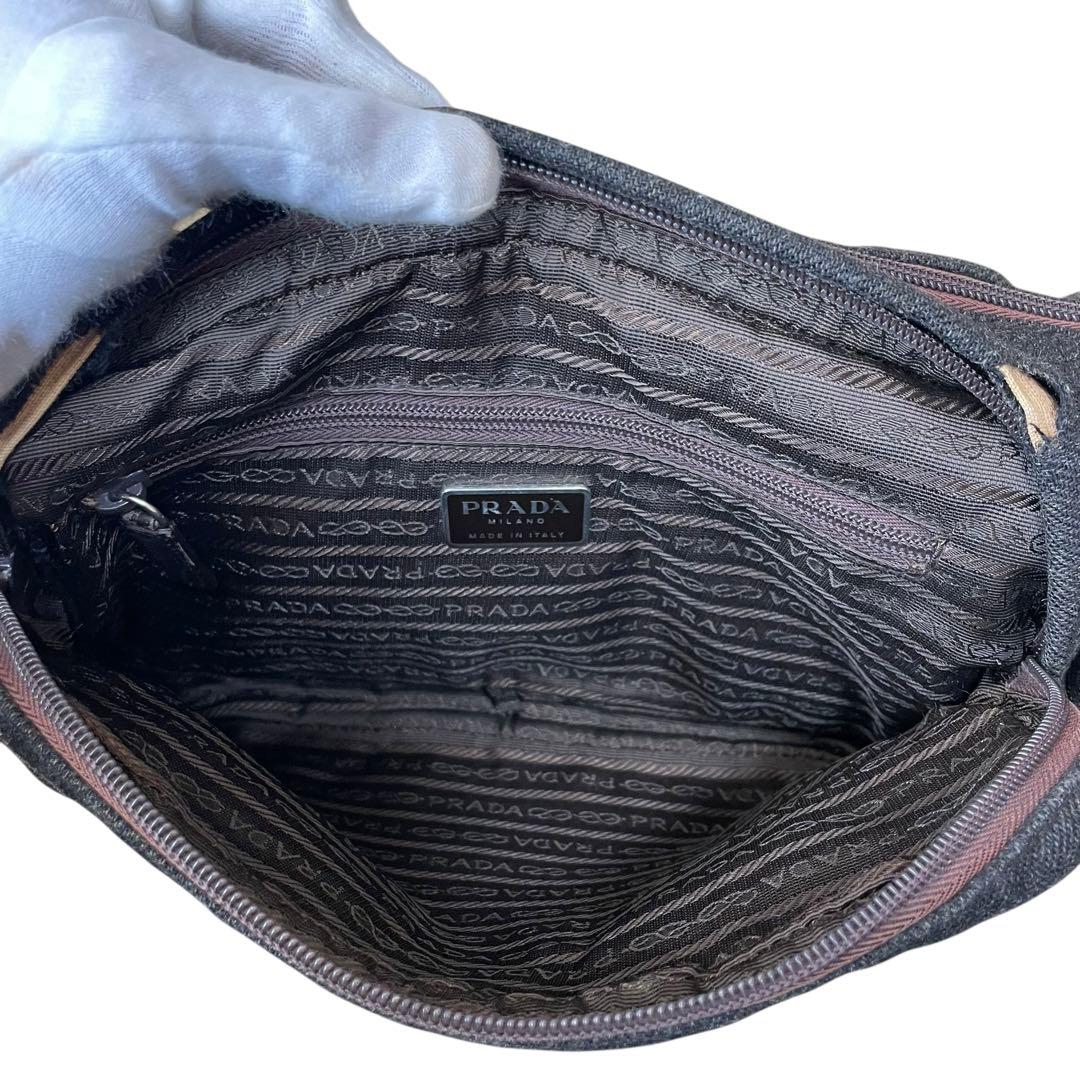PRADA ボディバッグ ウエストポーチ ブラック
