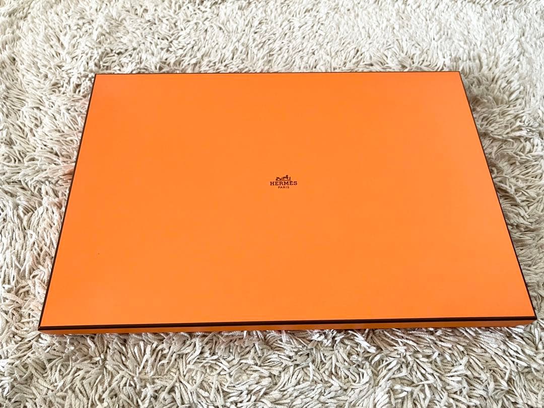HERMES エルメス マフラー キヴィアック シープスキンパッチ　新品
