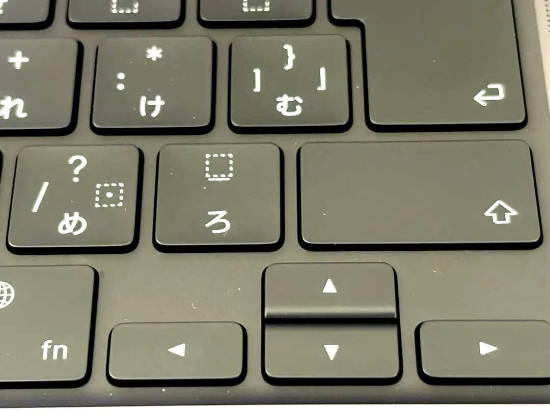 MacBook Pro 14インチ　M4 16G 512GB