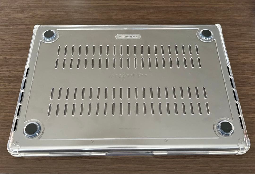 MacBook Pro 14インチ　M4 16G 512GB