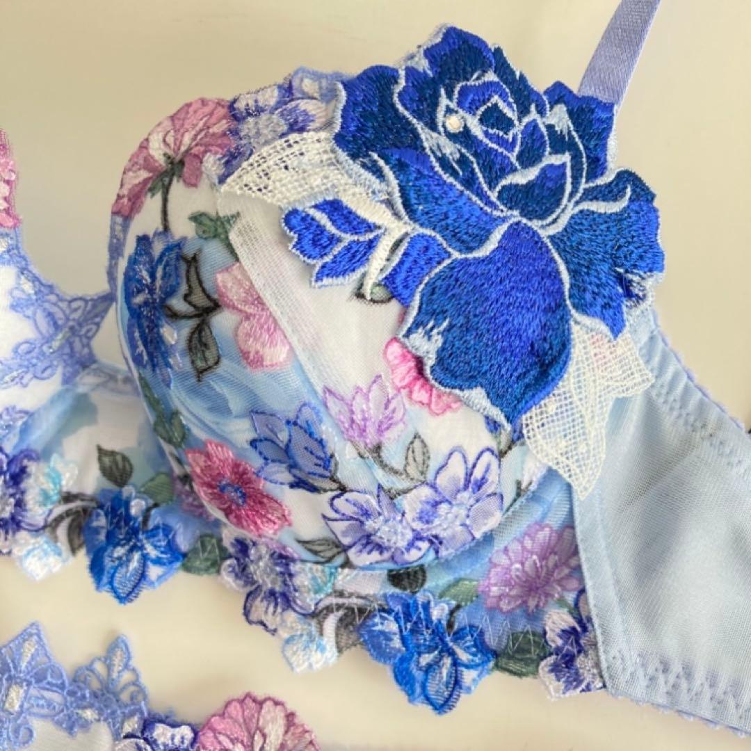 サルート　マイフェアレディ　C70/M　BU　60　P-upブラ　ソング　タンガ