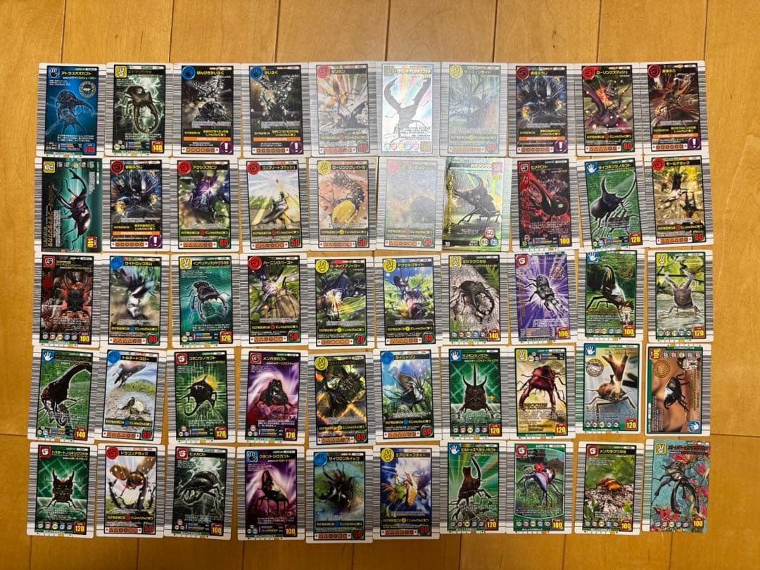 ムシキングカード　300枚＋おまけ　　まとめ売り
