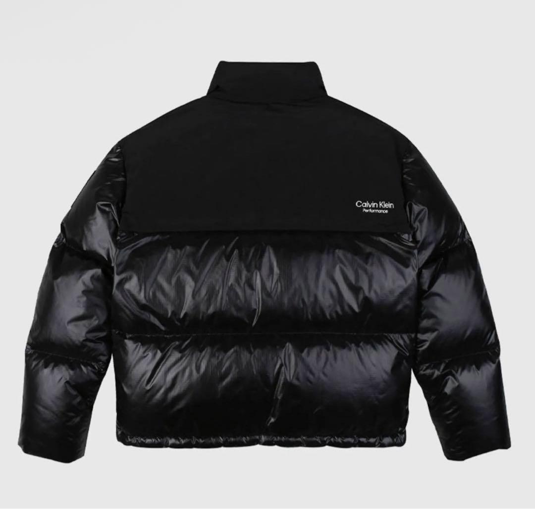   黒 ダウンジャケット