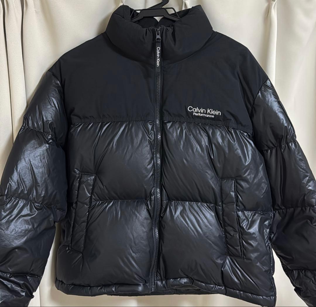   黒 ダウンジャケット