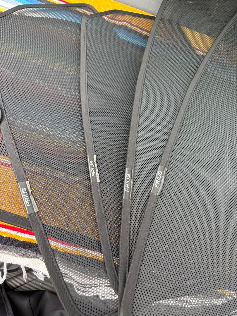 30プリウス　レーザーシェード　サンシェード 7枚セット