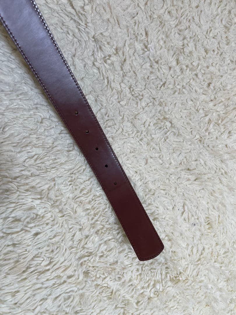 Ferragamo 美品　リバーシブル（黒＝茶）シルバーバックル　レザーベルト