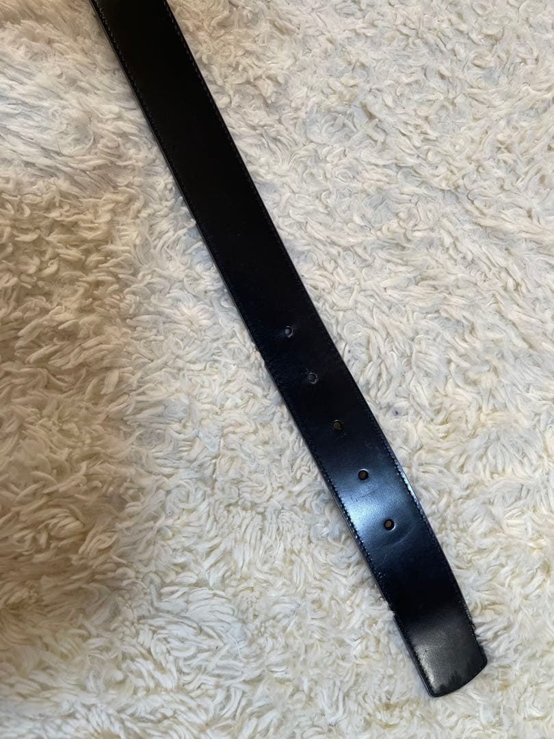 Ferragamo 美品　リバーシブル（黒＝茶）シルバーバックル　レザーベルト