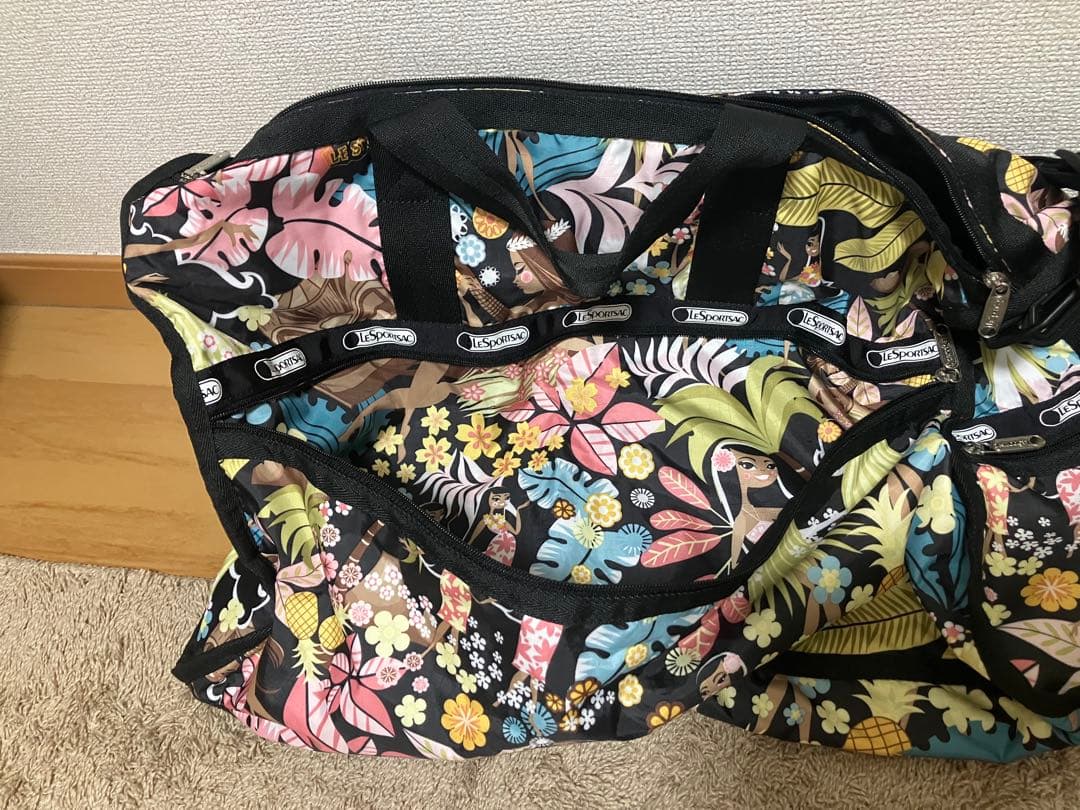 ［美品］　レスポートサック　ハワイ限定　ワヒネフラ柄　ボストンバッグ