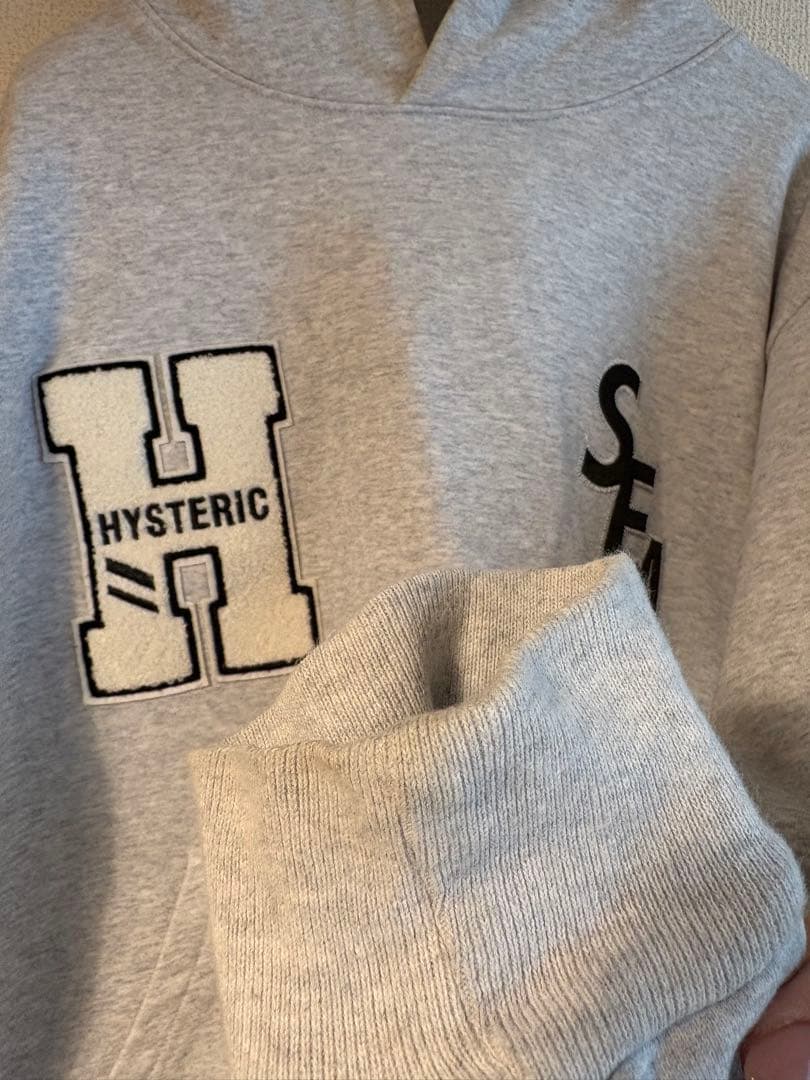 wind and sea ヒステリックグラマー　パーカー