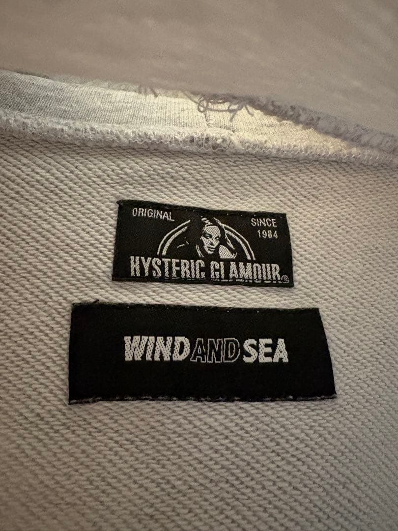 wind and sea ヒステリックグラマー　パーカー