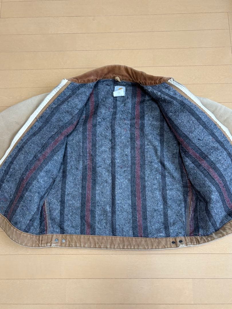 カーハートデトロイトジャケット