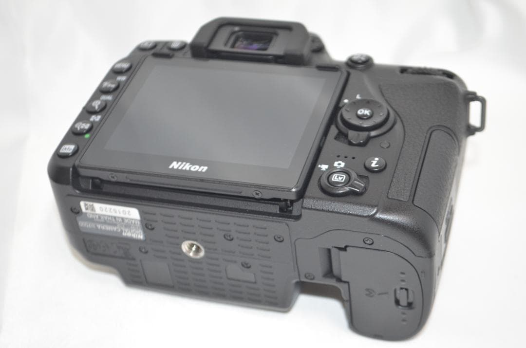 滅多にないシャッター数6000回以下 Nikon D7500☆Wi-Fi搭載