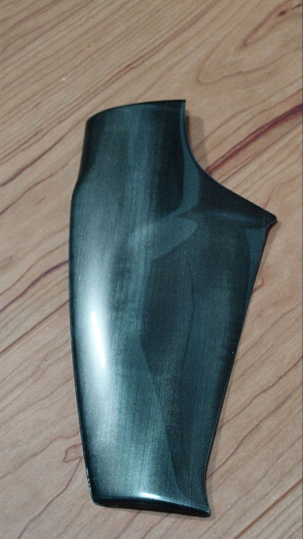 ヤリスクロス　純正　内装　パネル　ウッド調（黒）