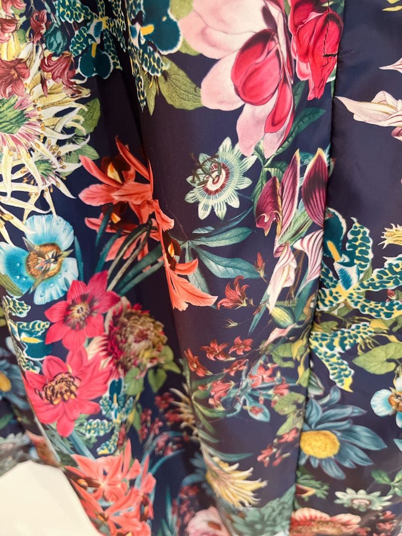 パラディソーレ　レインコート　定価3万円以上