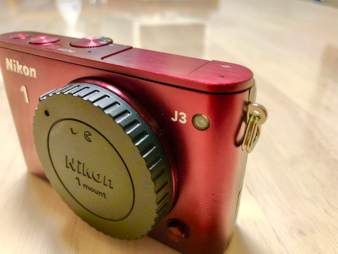 ニコン Nikon J3 10倍ズームレンズセット RED 保護レンズ付き