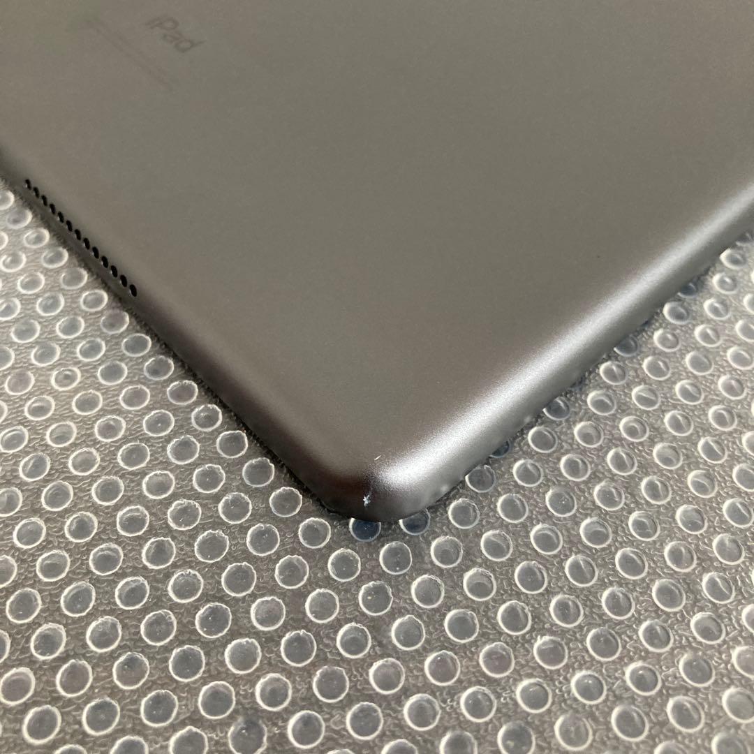 3236【早い者勝ち】iPad7 第7世代 32GB WIFIモデル☆