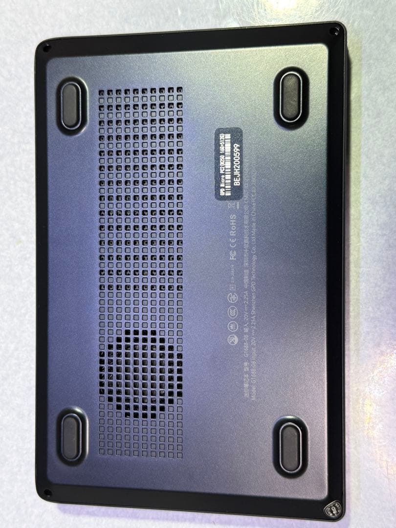 GPD MicroPC 2 おまけカバー、液晶保護シート付き