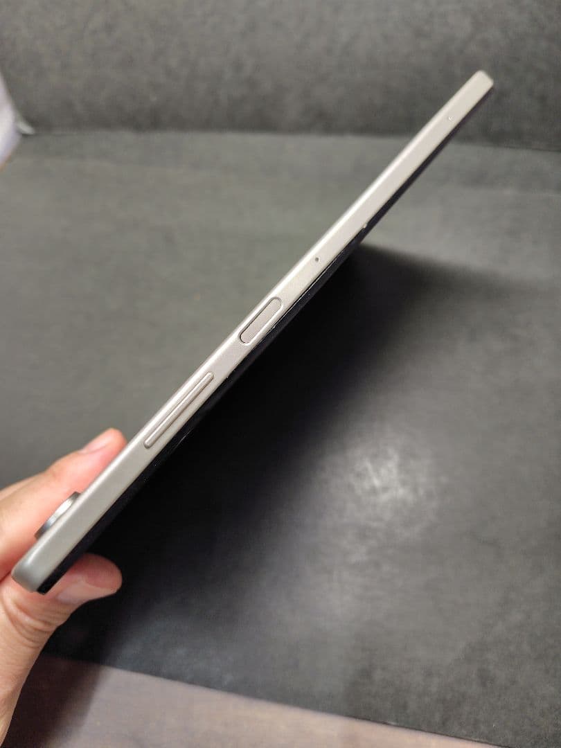 d tab d-42A docomo SIMフリー バッテリー良好