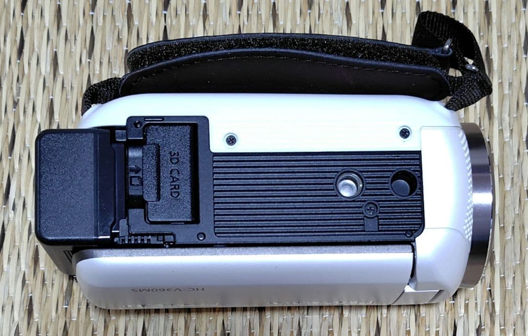 Panasonic HC-V360MS フルHDビデオカメラ取説以外付属品全て有