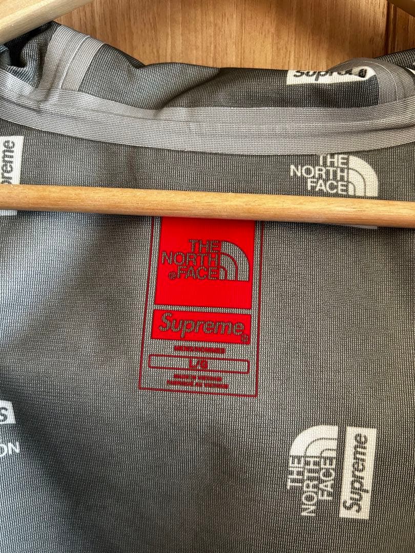 か*つ様 Supreme x The North Face シェルジャケット
