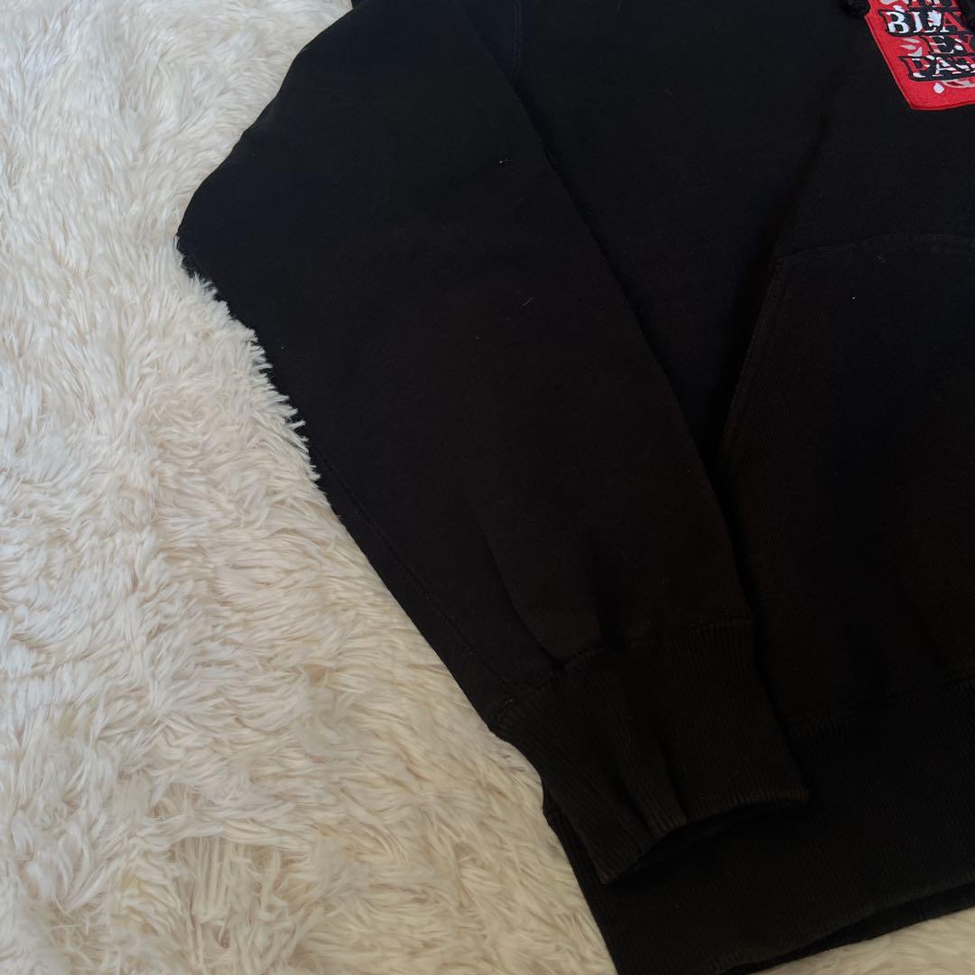 ブラックアイパッチ 取扱注意 パーカー フーディ ブラック 刺繍 センターロゴ