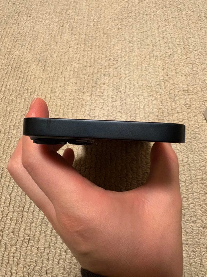 【のんのん】iPhone14 128GB ミッドナイト