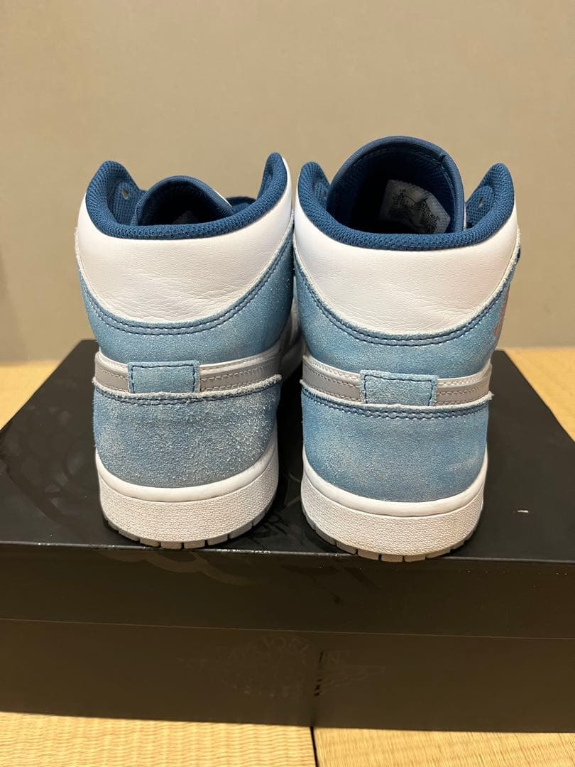 【美品】ナイキ エアジョーダン1 ミッド SE \"フレンチブルー\" 27.0cm
