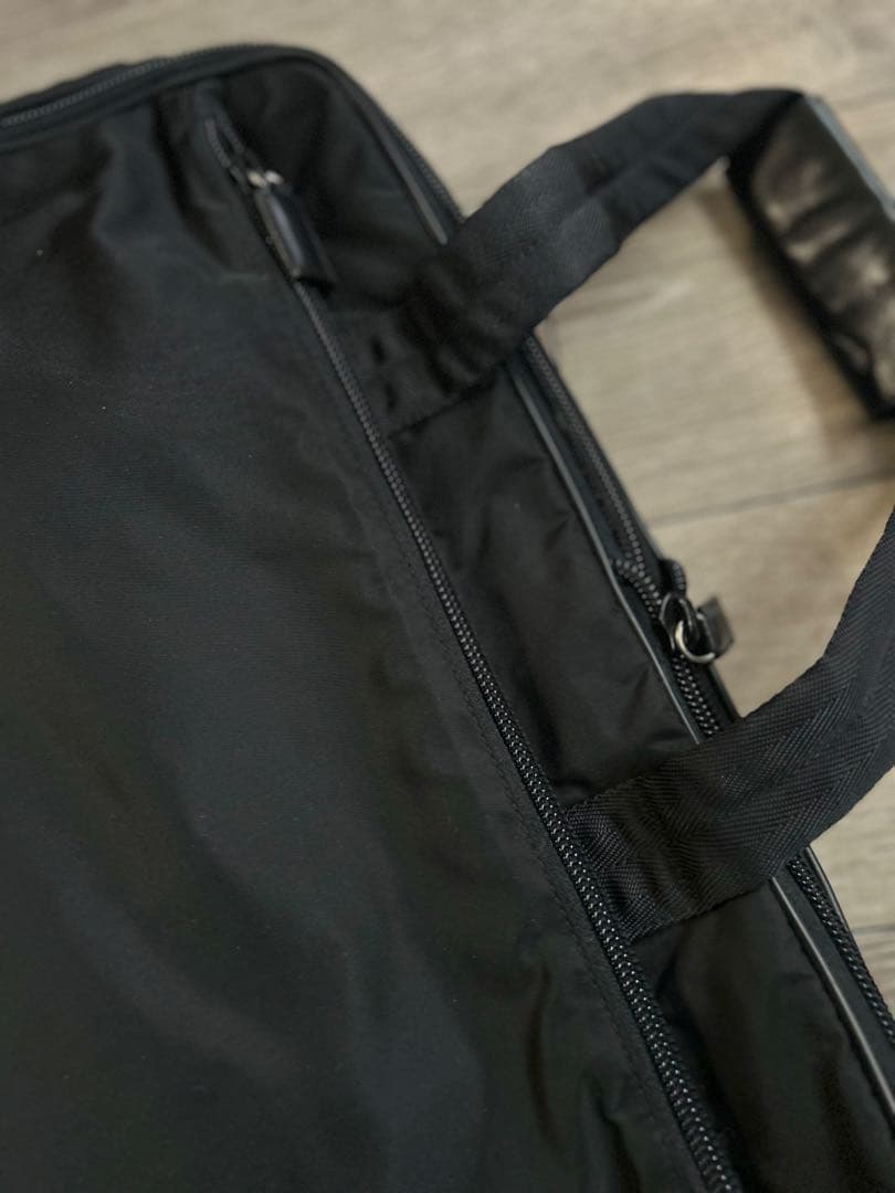 PRADA 2WAY1、2泊用旅行バッグ ナイロンタフタ、ブラック