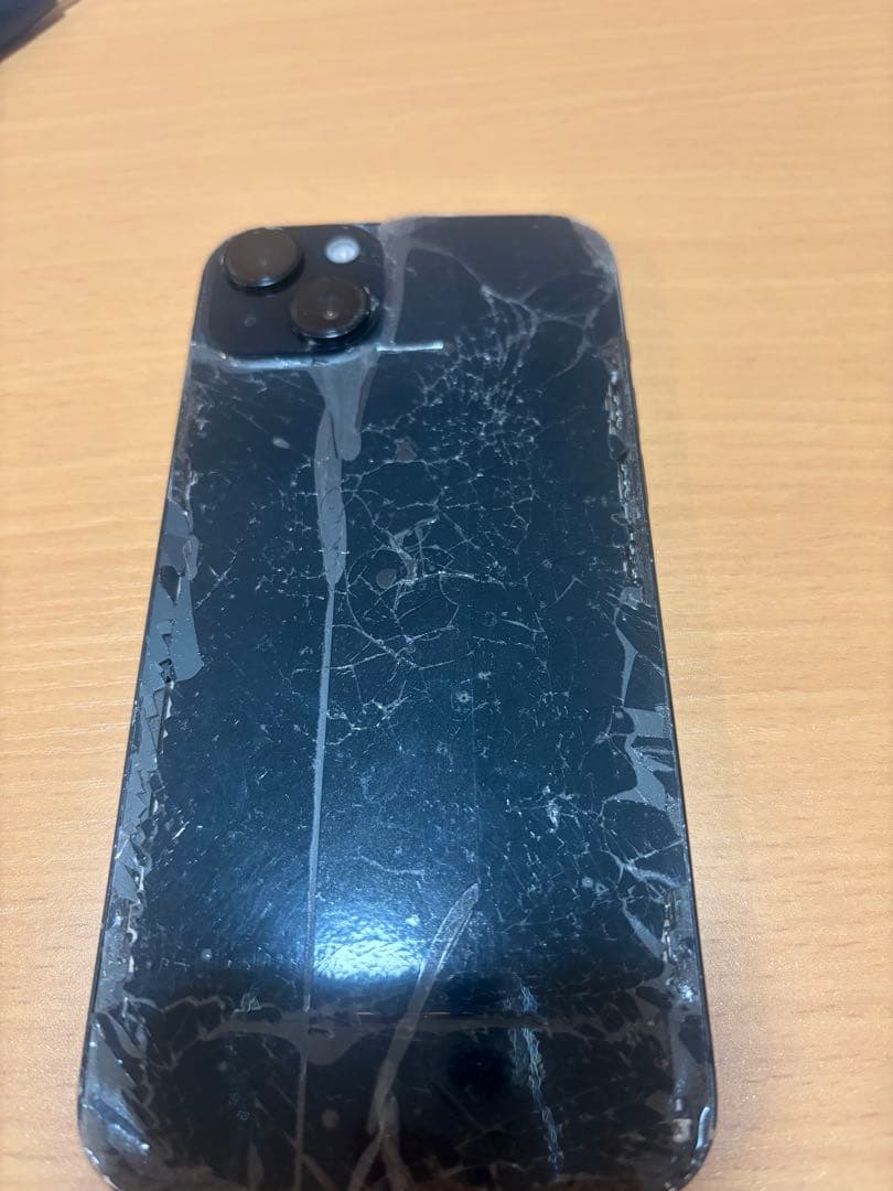 iPhone15 plus 128g ブラック ジャンク