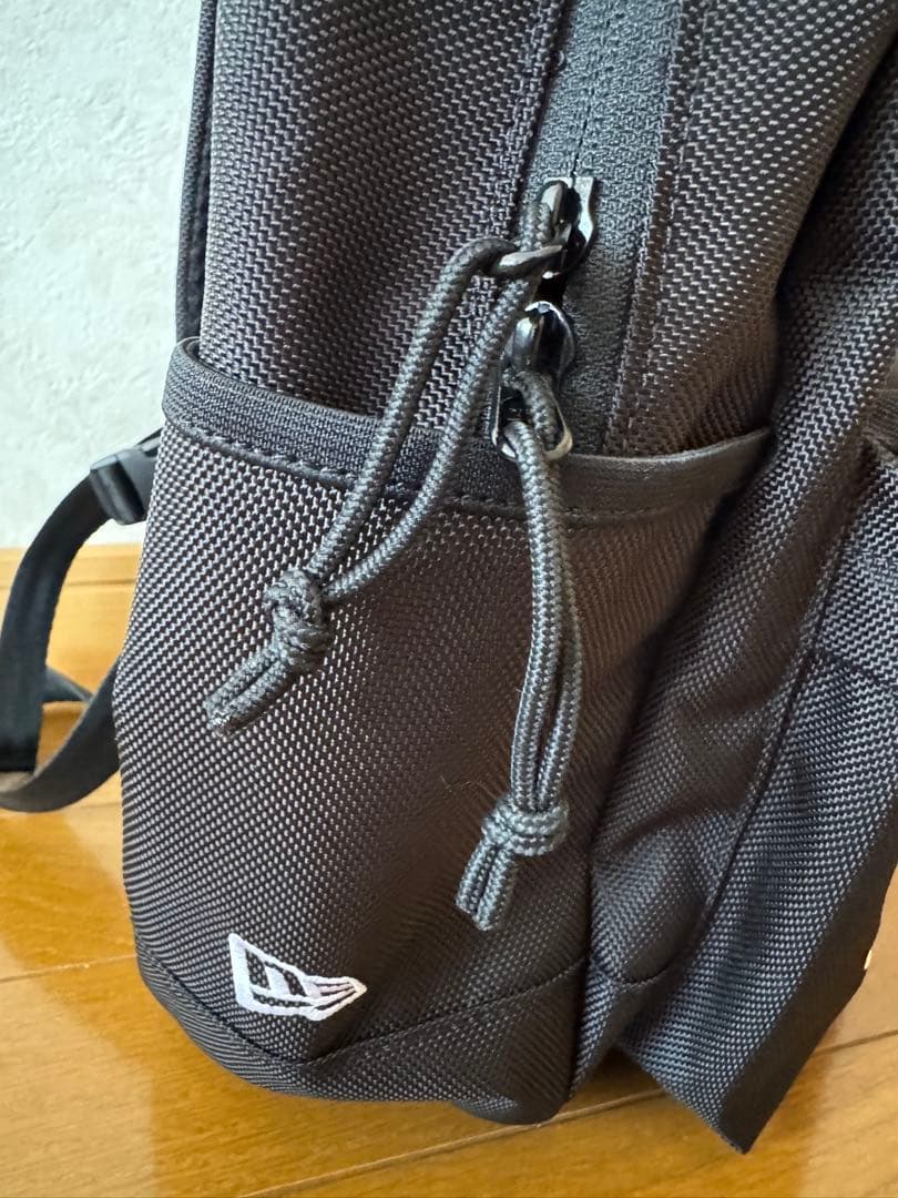 「超美品」ファミリアとニューエラのコラボリュック！