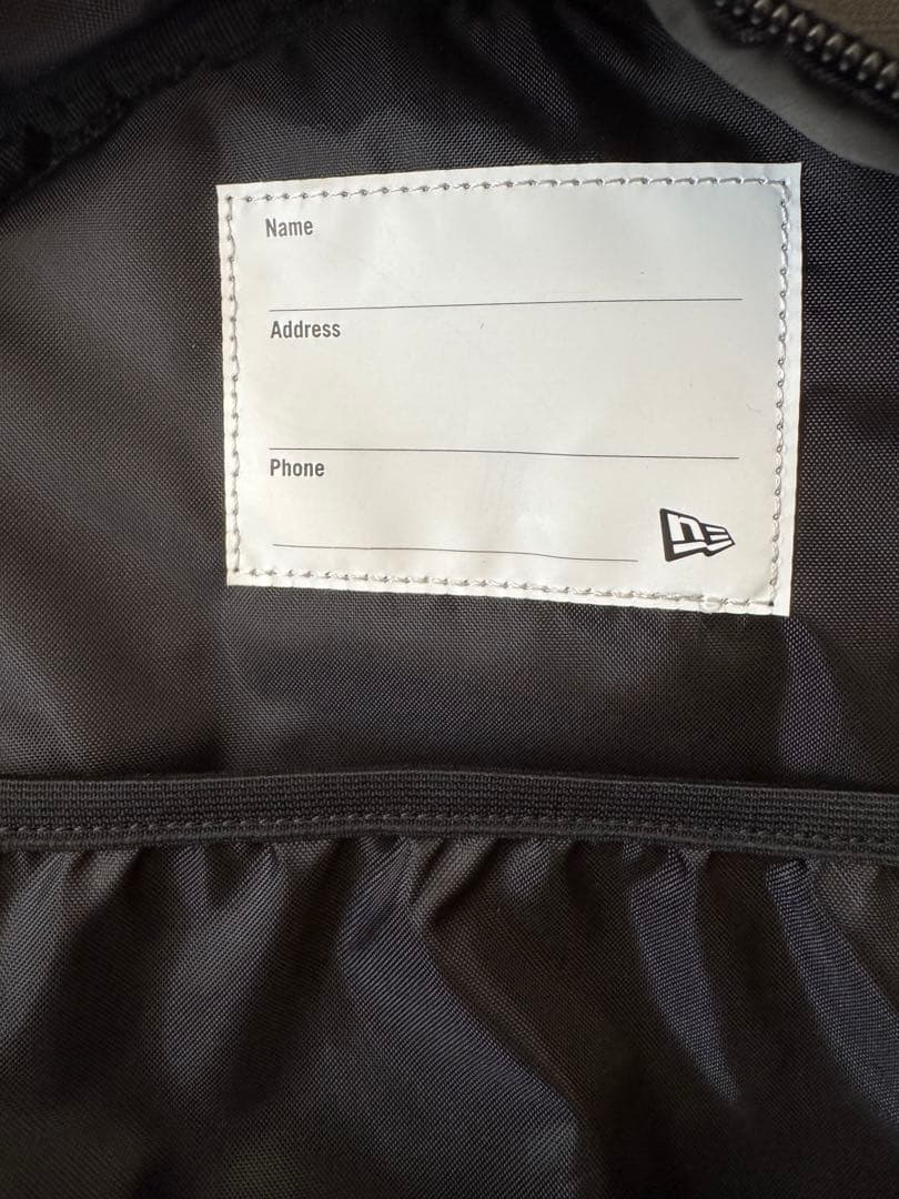 「超美品」ファミリアとニューエラのコラボリュック！