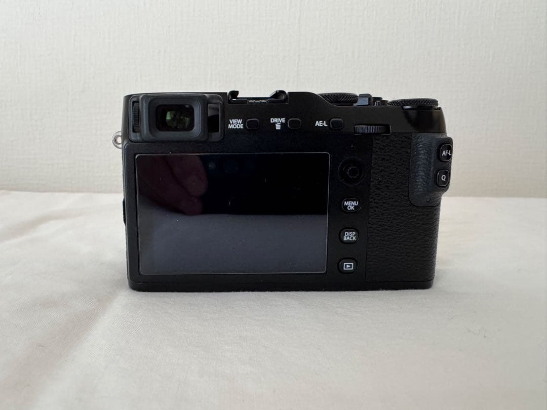 美品　Fujifilm X-E3 ミラーレスカメラ　ブラック　ボディー